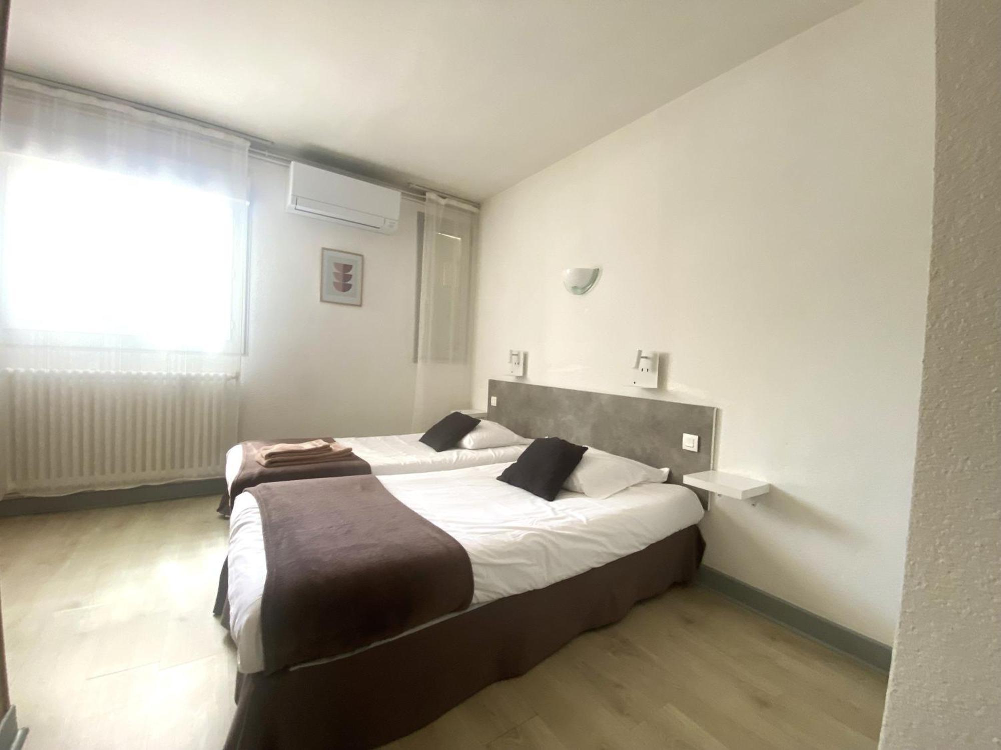 Auberge De Lamagistère Exteriör bild