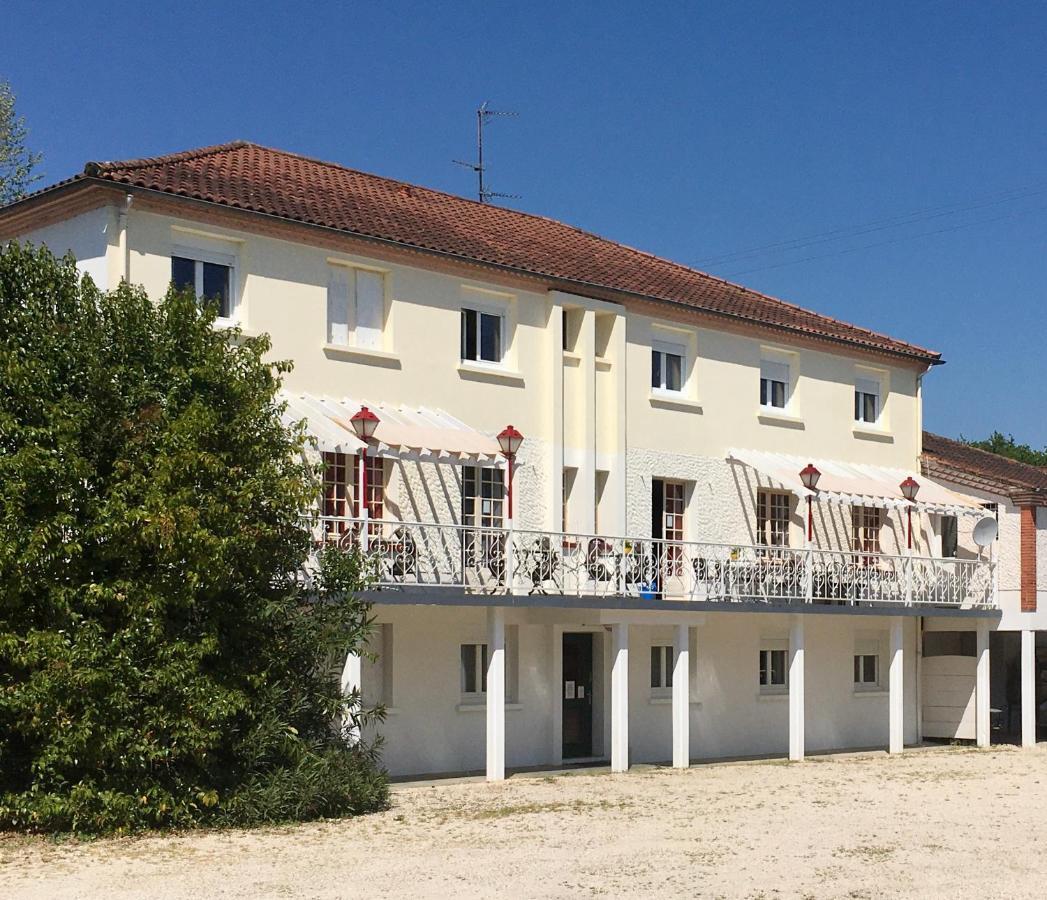 Auberge De Lamagistère Exteriör bild