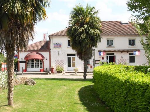 Auberge De Lamagistère Exteriör bild